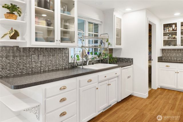 851 Garden Drive, Lynden, WA 98264