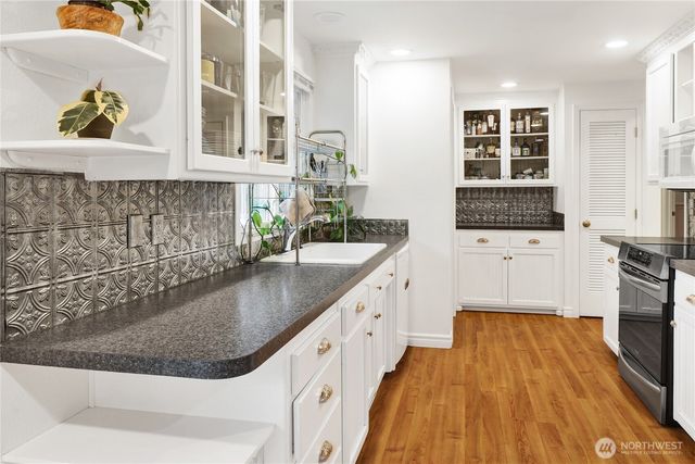 851 Garden Drive, Lynden, WA 98264