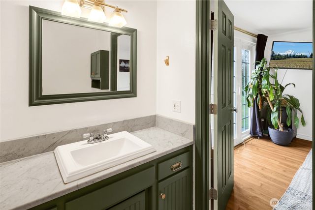 851 Garden Drive, Lynden, WA 98264