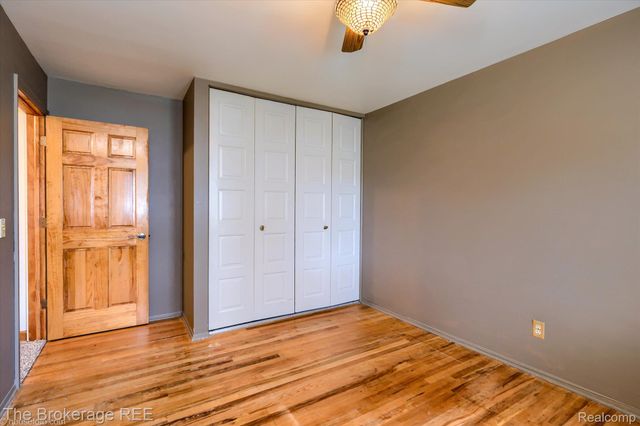 418 Windmill Point Drive, Flushing, MI 48433