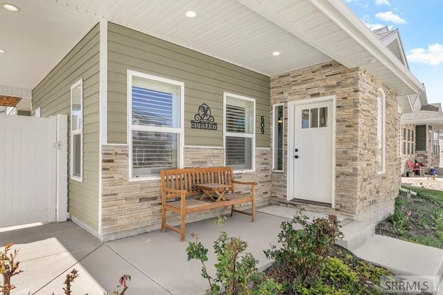 609 Aurora, Chubbuck, ID 83202