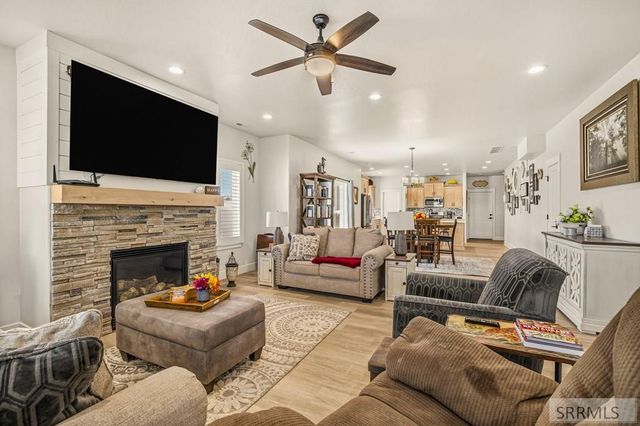 609 Aurora, Chubbuck, ID 83202