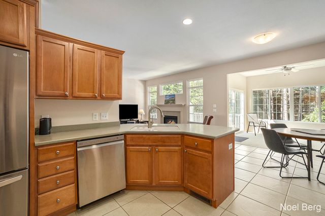 5633 Copper Sands Run, Fruitport, MI 49415
