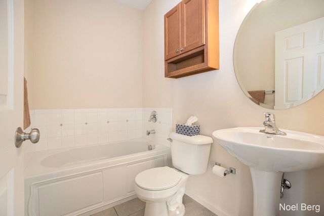 5633 Copper Sands Run, Fruitport, MI 49415