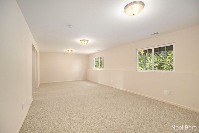5633 Copper Sands Run, Fruitport, MI 49415
