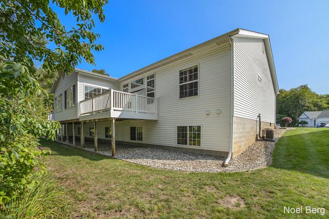 5633 Copper Sands Run, Fruitport, MI 49415