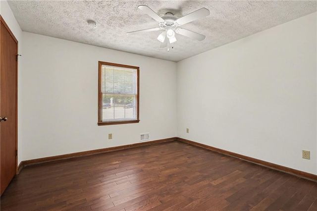 2346 Eastgate Drive, Snellville, GA 30078
