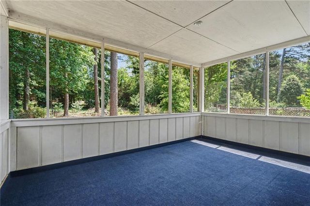2346 Eastgate Drive, Snellville, GA 30078