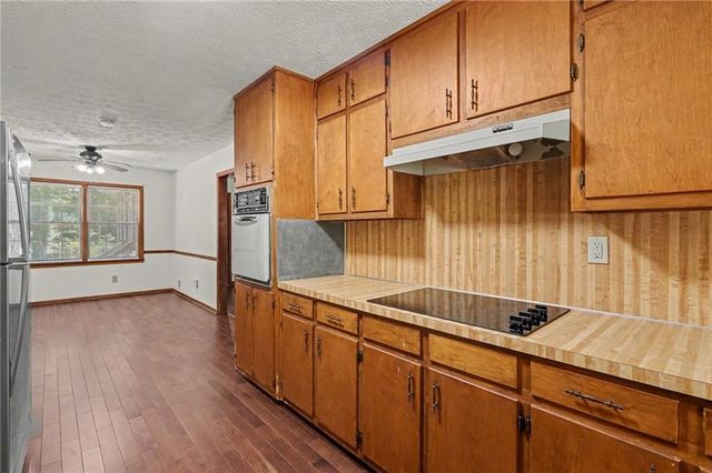 2346 Eastgate Drive, Snellville, GA 30078
