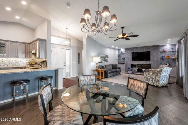 14660 W MULBERRY Drive, Goodyear, AZ 85395