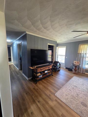 3266 Doe Run RD, Rocky Mount, VA 24151