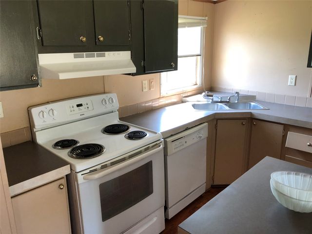 104 Kailyn Lane, Weatherford, TX 76085