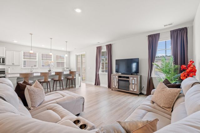 710 Mustang Ranch Dr., Myrtle Beach, SC 29588