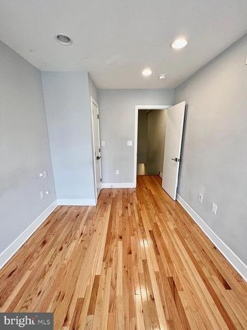 1324 N NEWKIRK ST, Philadelphia, PA 19121