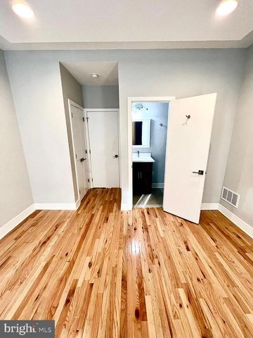 1324 N NEWKIRK ST, Philadelphia, PA 19121
