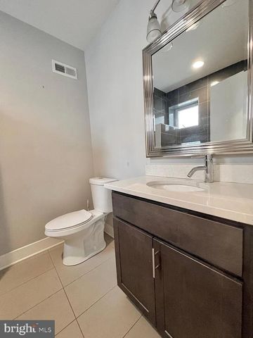1324 N NEWKIRK ST, Philadelphia, PA 19121