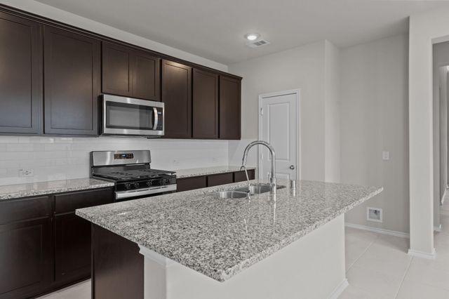 31981 Retama Ranch Lane, Spring, TX 77386