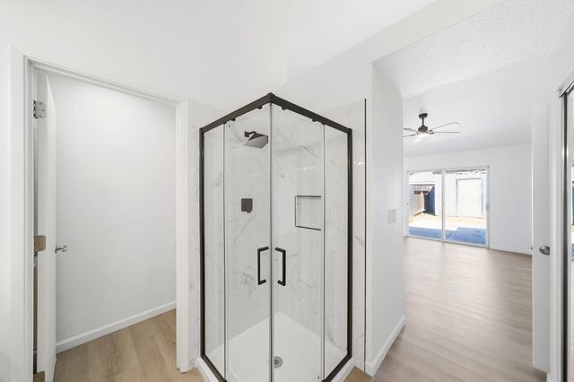 8013 Healy Ct, Sacramento, CA 95828