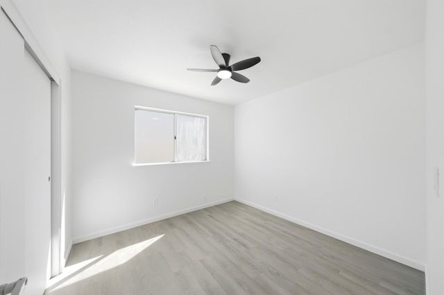 8013 Healy Ct, Sacramento, CA 95828