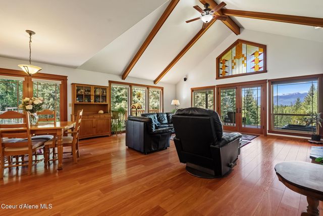 1196 Gold Creek RD, Sandpoint, ID 83864