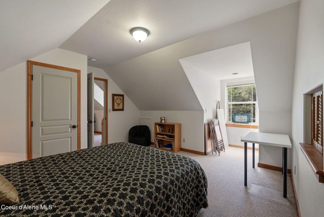 1196 Gold Creek RD, Sandpoint, ID 83864