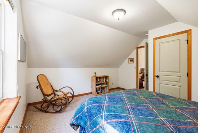 1196 Gold Creek RD, Sandpoint, ID 83864