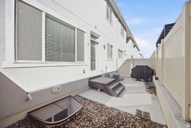 15085 S WILD HORSE WAY, Bluffdale, UT 84065