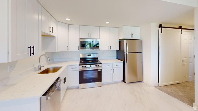 10718 S 580 E, Sandy, UT 84070