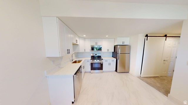 10718 S 580 E, Sandy, UT 84070