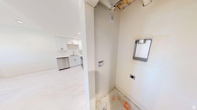 10718 S 580 E, Sandy, UT 84070