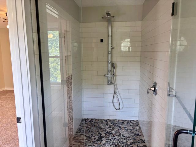 4160 Knapp Valley Drive NE, Grand Rapids, MI 49525