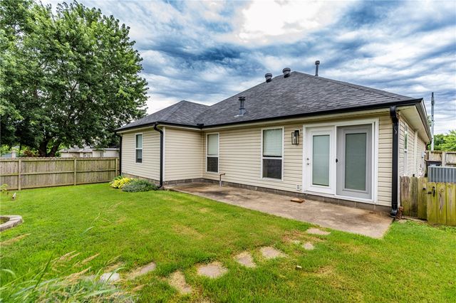 2955 Orchard Street, Springdale, AR 72764
