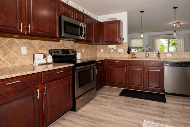 10121 Castle Creek Circle 45, Galesburg, MI 49053