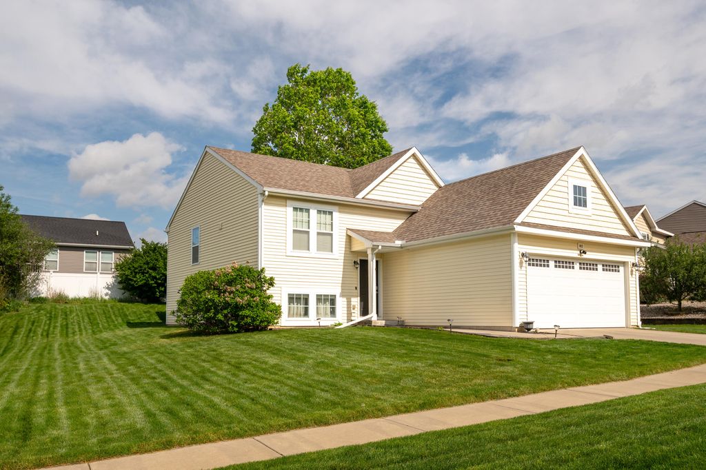 10121 Castle Creek Circle 45, Galesburg, MI 49053
