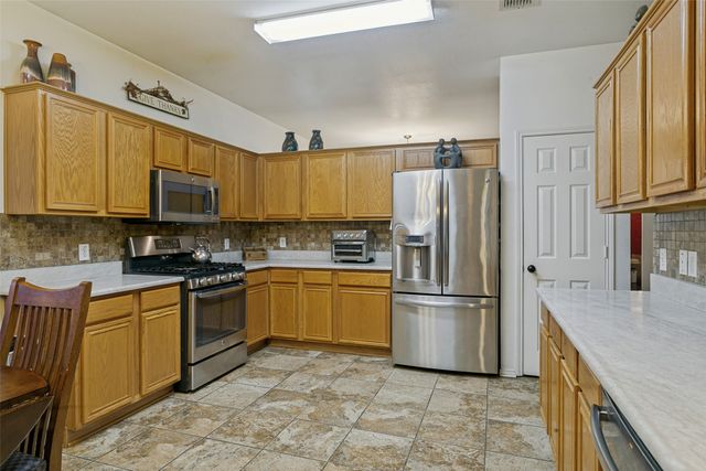 1065 Harriman Drive, Saginaw, TX 76131