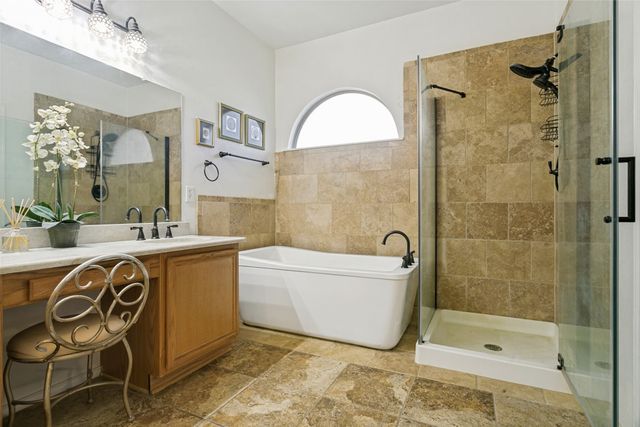 1065 Harriman Drive, Saginaw, TX 76131
