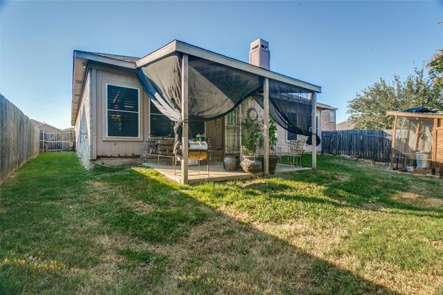 1065 Harriman Drive, Saginaw, TX 76131