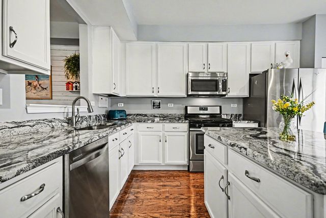 2417 Millpond Court, Plainfield, IL 60586