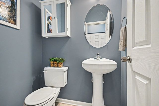 2417 Millpond Court, Plainfield, IL 60586