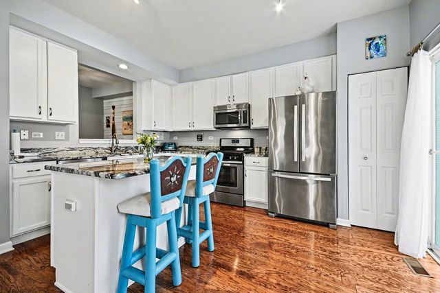 2417 Millpond Court, Plainfield, IL 60586