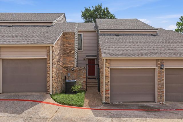 5616 Preston Oaks Road 404, Dallas, TX 75254