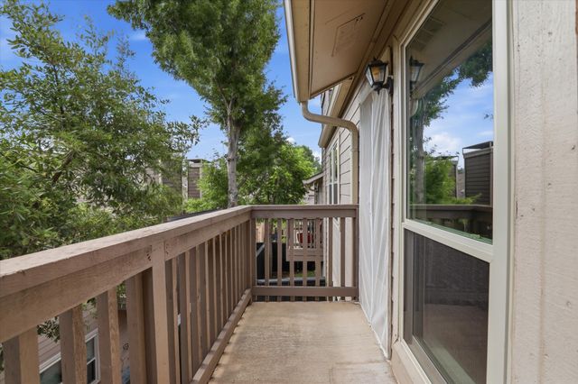 5616 Preston Oaks Road 404, Dallas, TX 75254