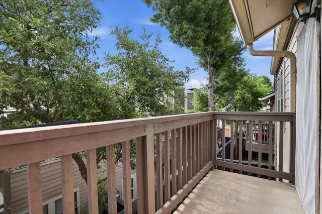 5616 Preston Oaks Road 404, Dallas, TX 75254
