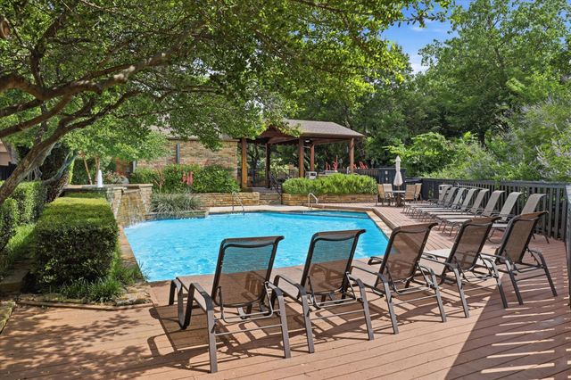 5616 Preston Oaks Road 404, Dallas, TX 75254