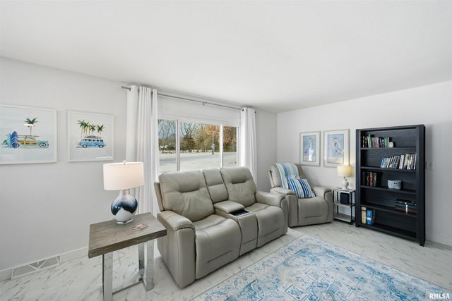 16103 E BLACKFOOT Drive, Cuba, IL 61427