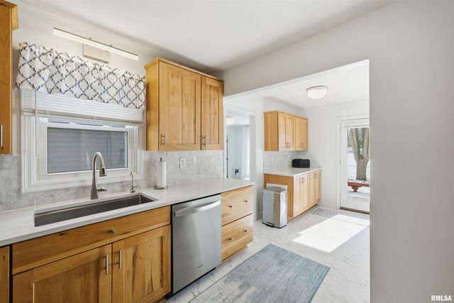 16103 E BLACKFOOT Drive, Cuba, IL 61427