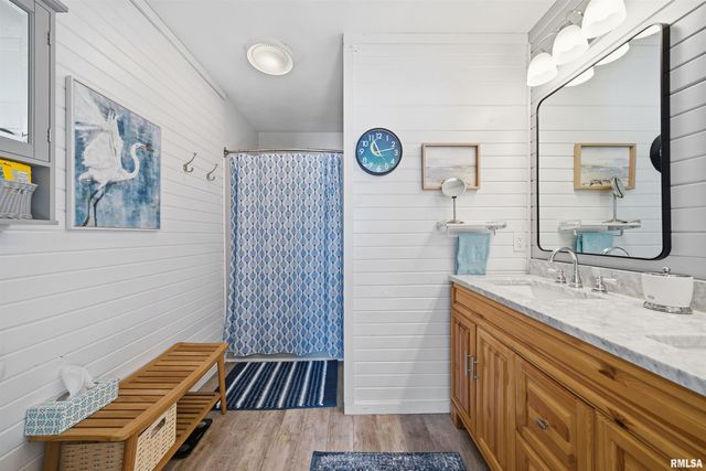 16103 E BLACKFOOT Drive, Cuba, IL 61427