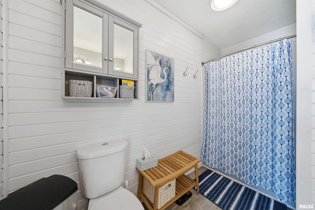 16103 E BLACKFOOT Drive, Cuba, IL 61427