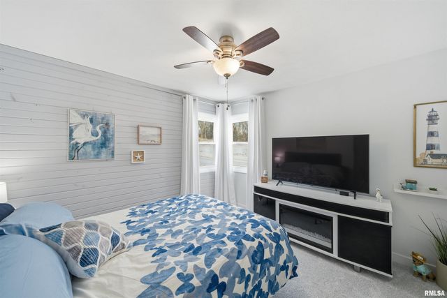 16103 E BLACKFOOT Drive, Cuba, IL 61427