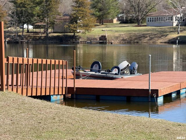 16103 E BLACKFOOT Drive, Cuba, IL 61427